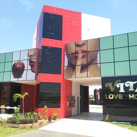 Vita Love Hotel Mérida Extérieur photo