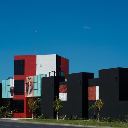 Vita Love Hotel Mérida Extérieur photo