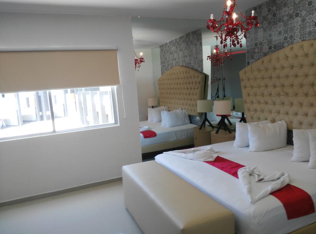 Vita Love Hotel Mérida Extérieur photo
