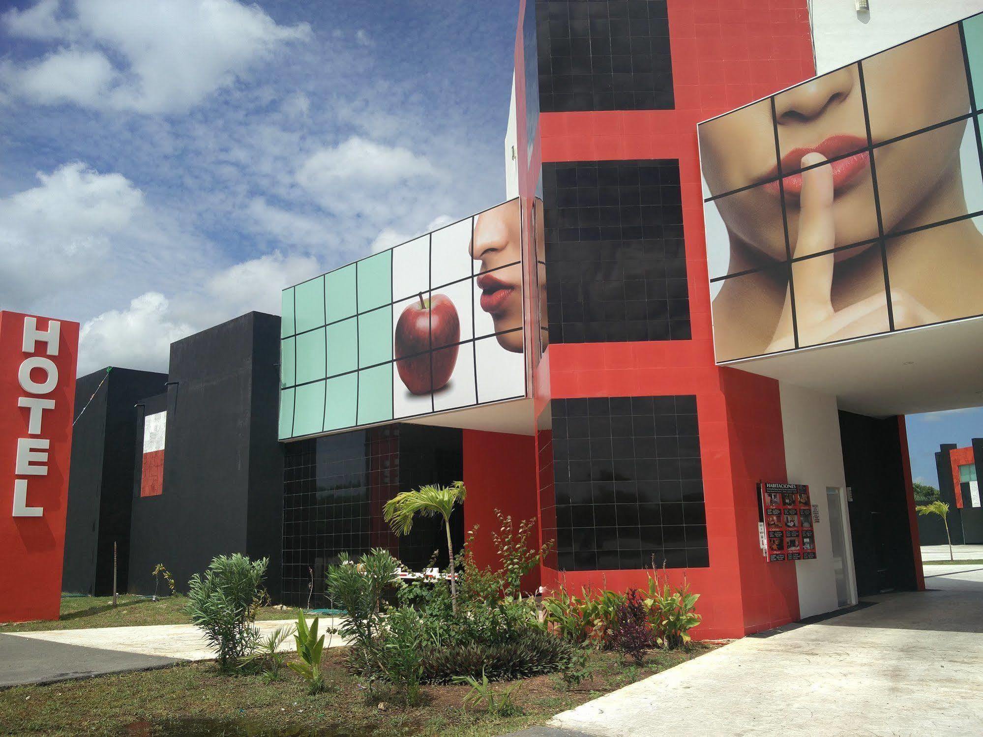Vita Love Hotel Mérida Extérieur photo